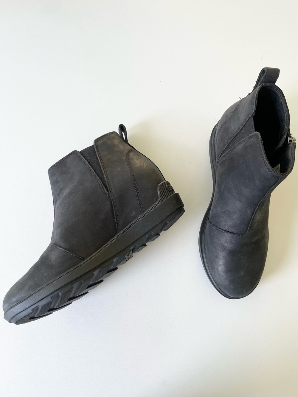 SOREL Evie II Waterproof Bootie Black size 6 Wedge Waterproof